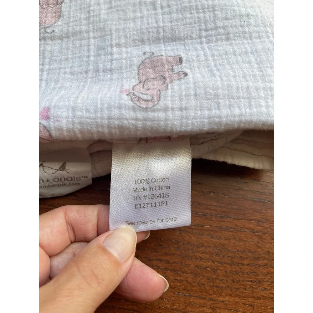Aden + Anais Swaddle Blanket Baby OS White Pink Elephant Muslin